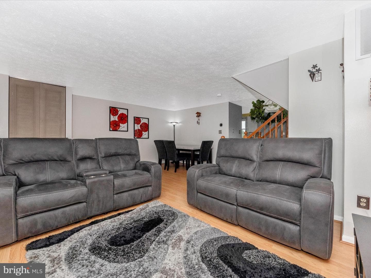 6028 Rock Glen Drive SE photo 6