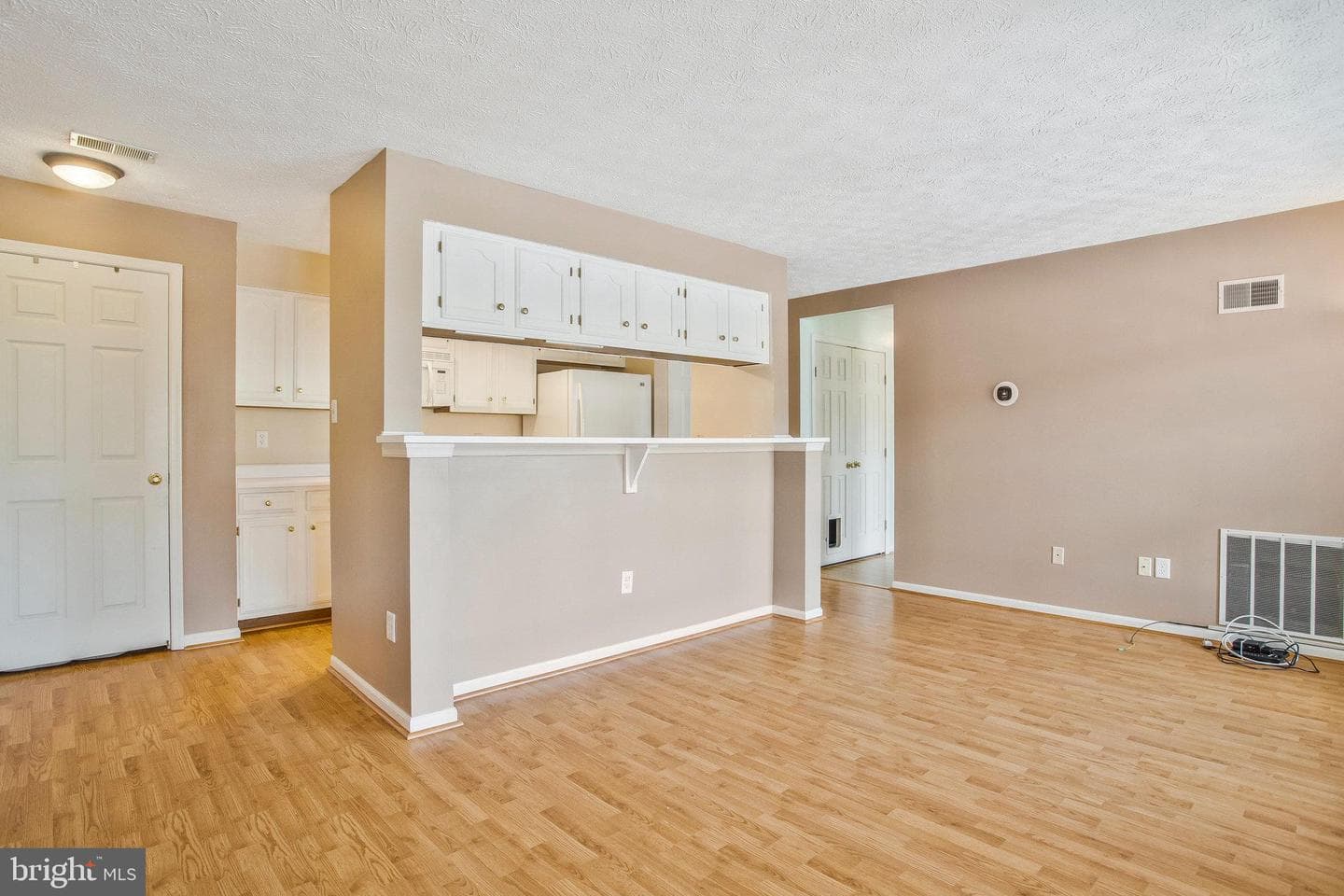 6205 Sandpiper Court #210 photo 6