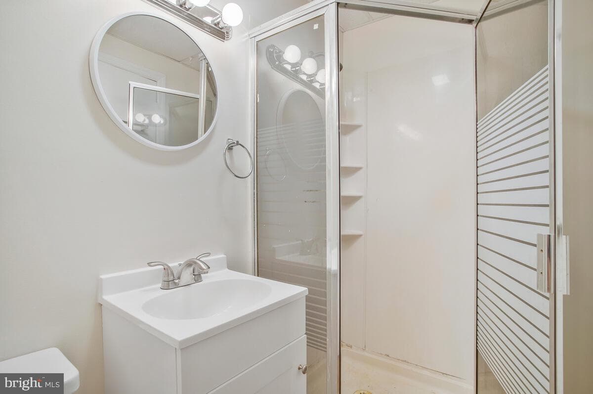 9540 Glen Ridge Drive photo 13