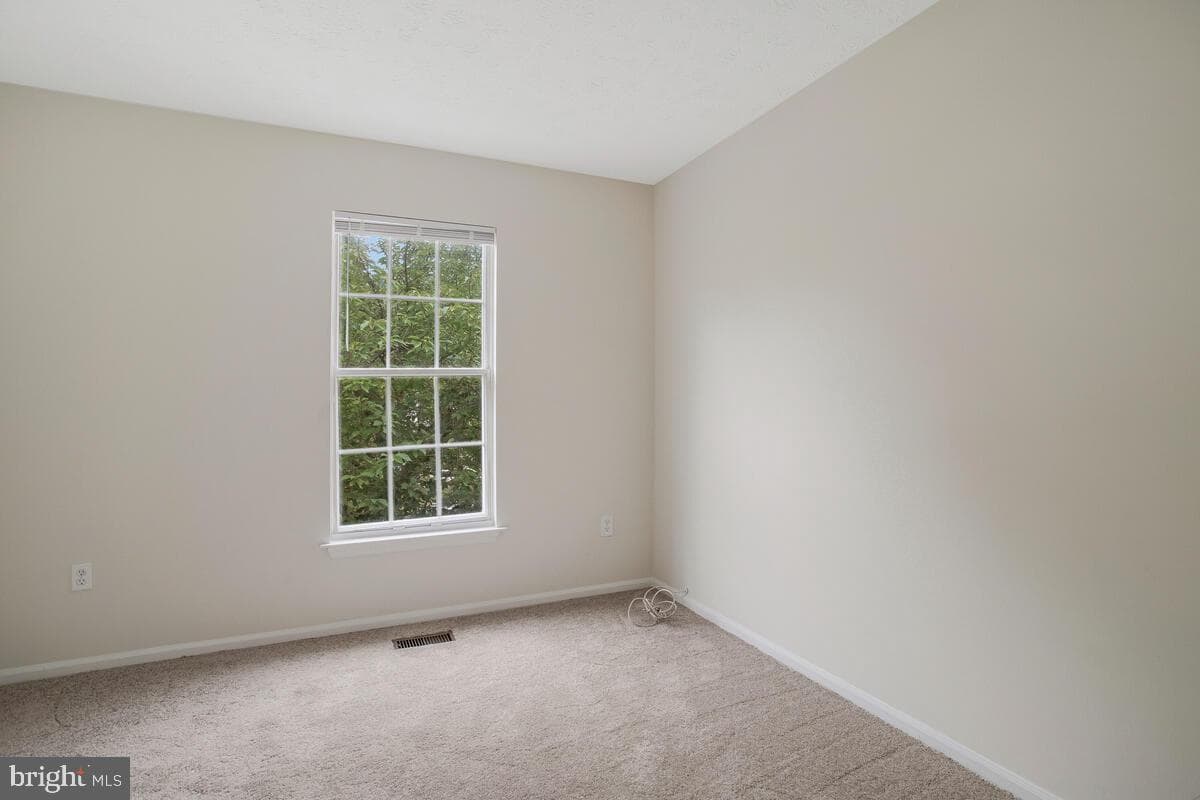 9540 Glen Ridge Drive photo 32