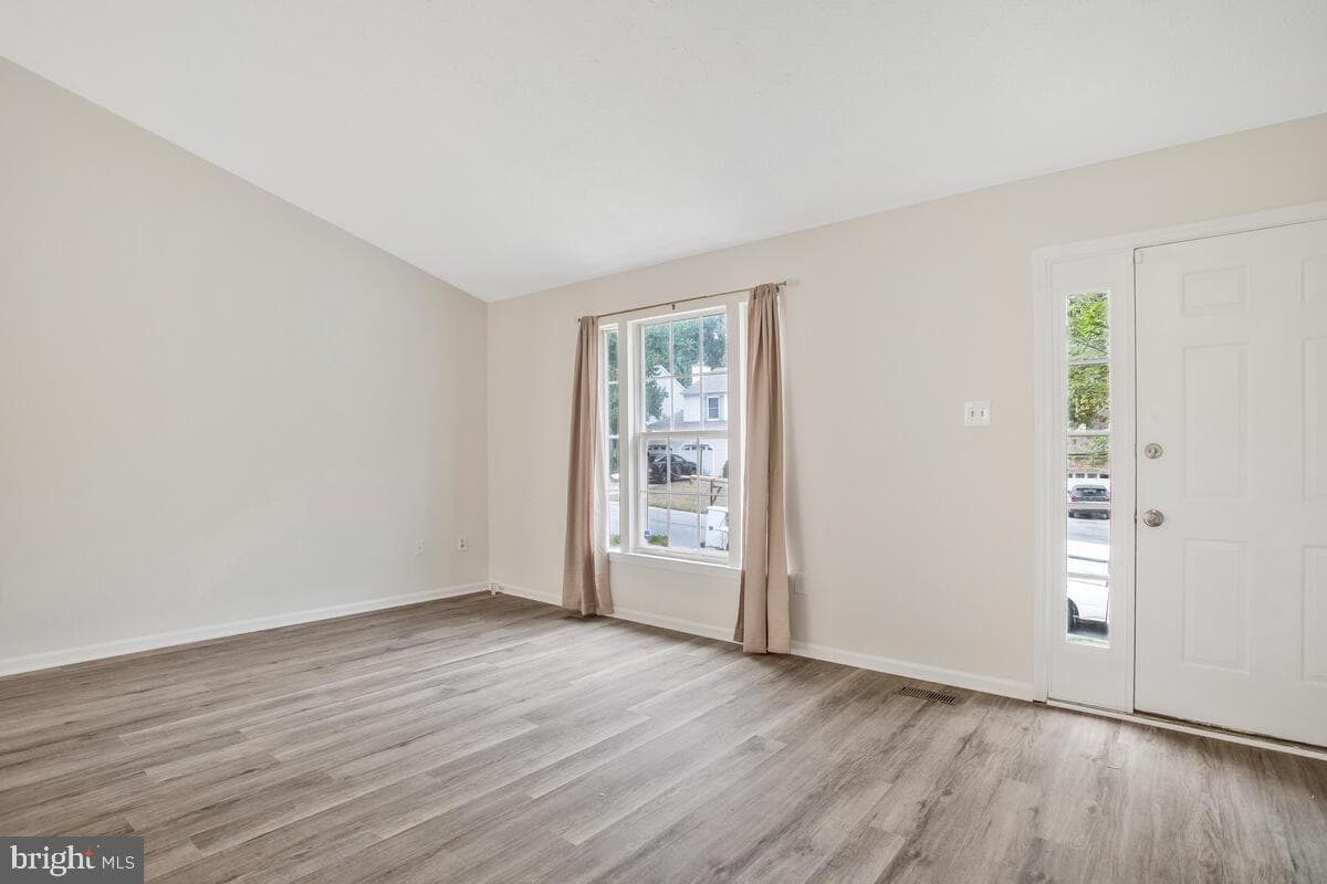 9540 Glen Ridge Drive photo 8