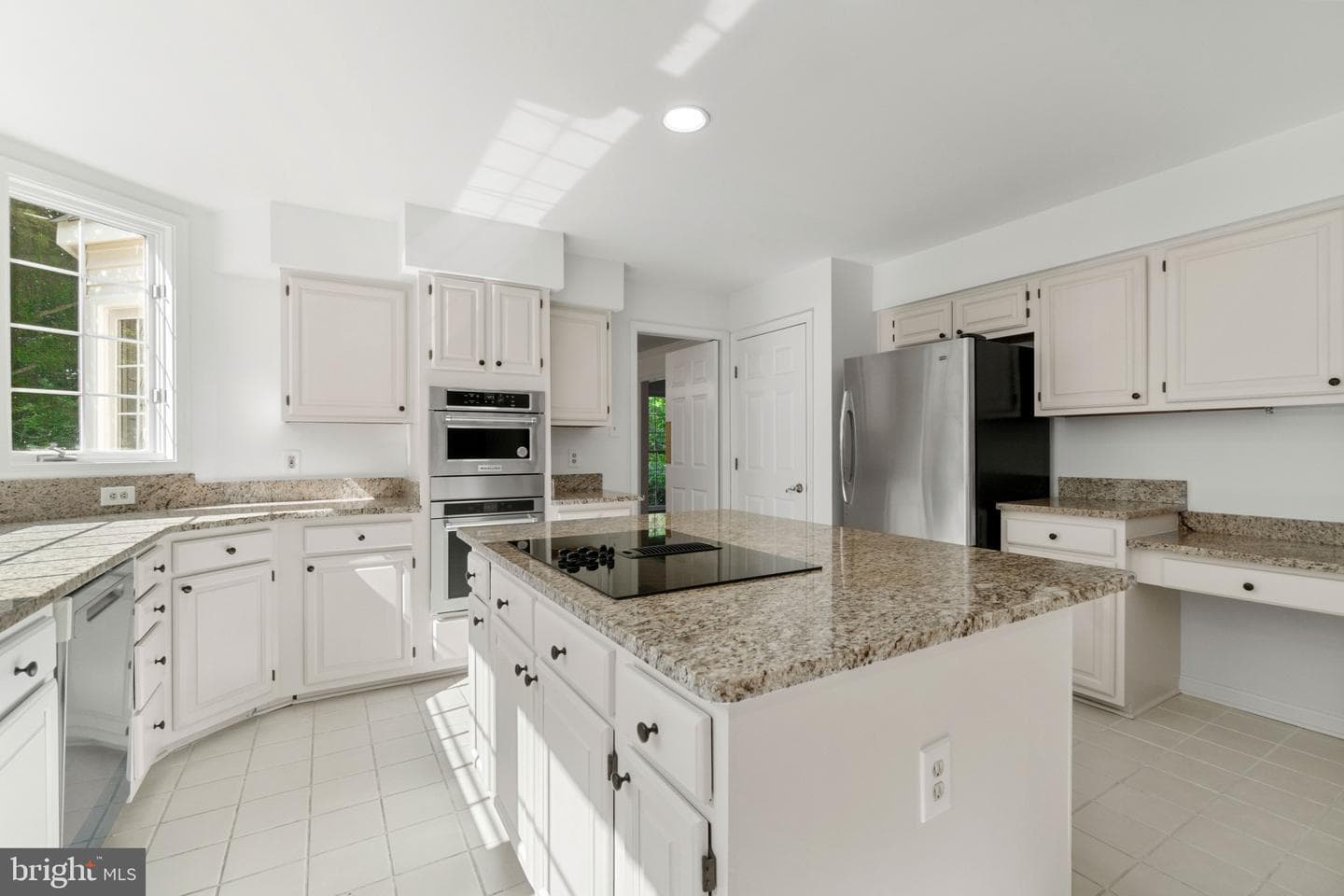 10224 New Forest Court photo 15
