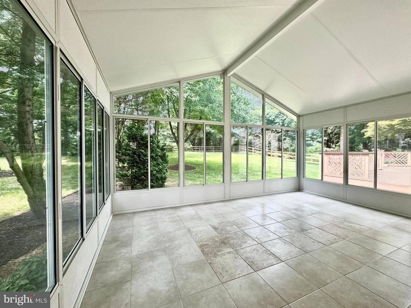 10224 New Forest Court photo 22