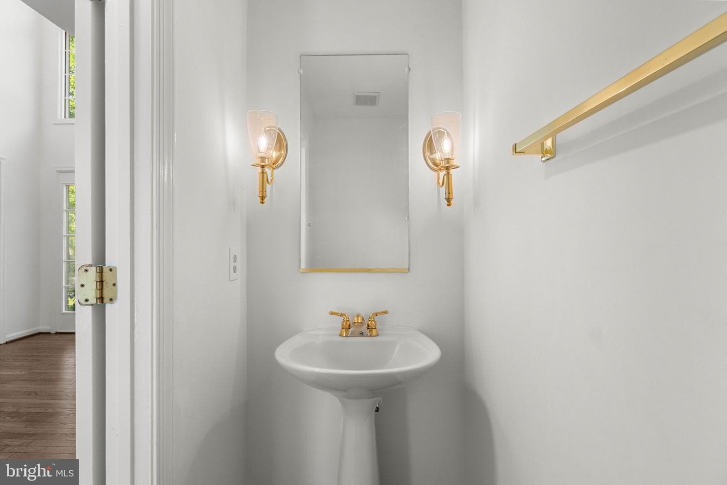10224 New Forest Court photo 23