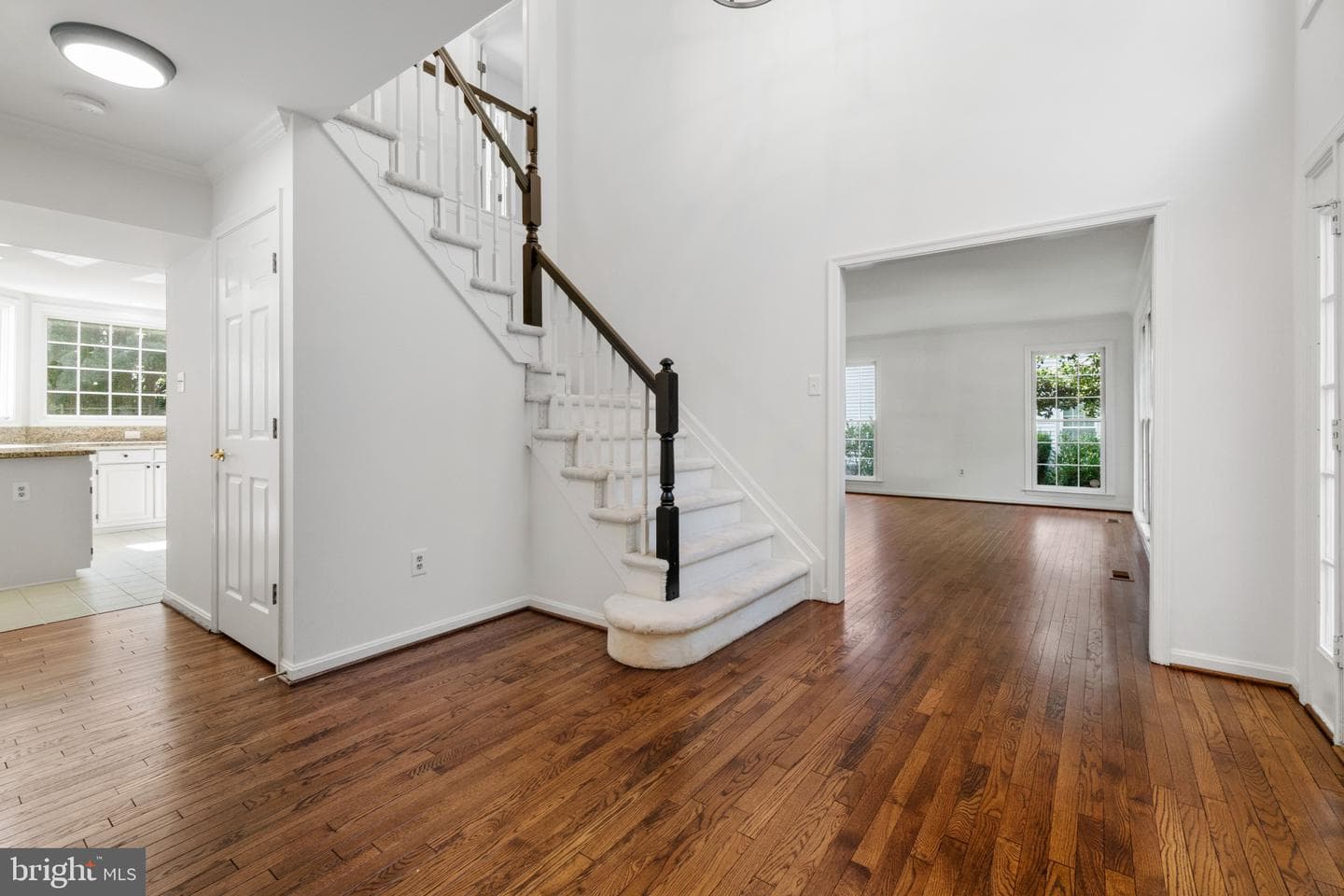 10224 New Forest Court photo 5