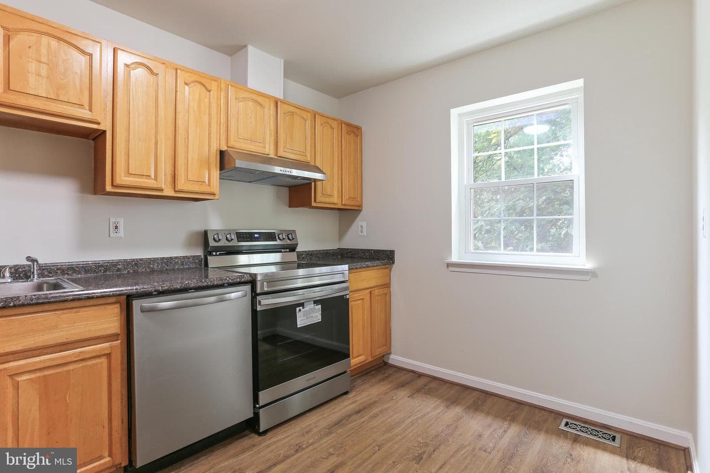 3602 Joycin Court #b photo 10