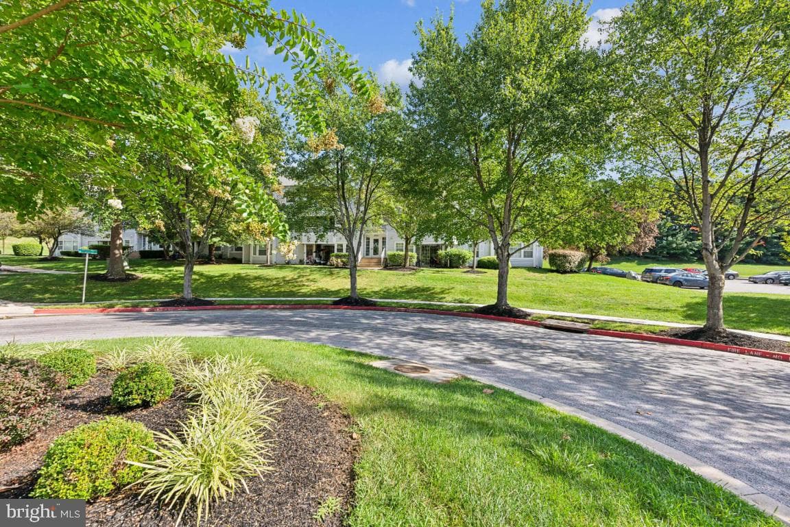 8330 Montgomery Run Road #j photo 25