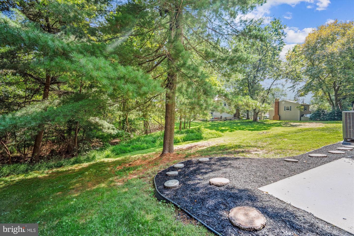 6911 Garland Lane photo 40