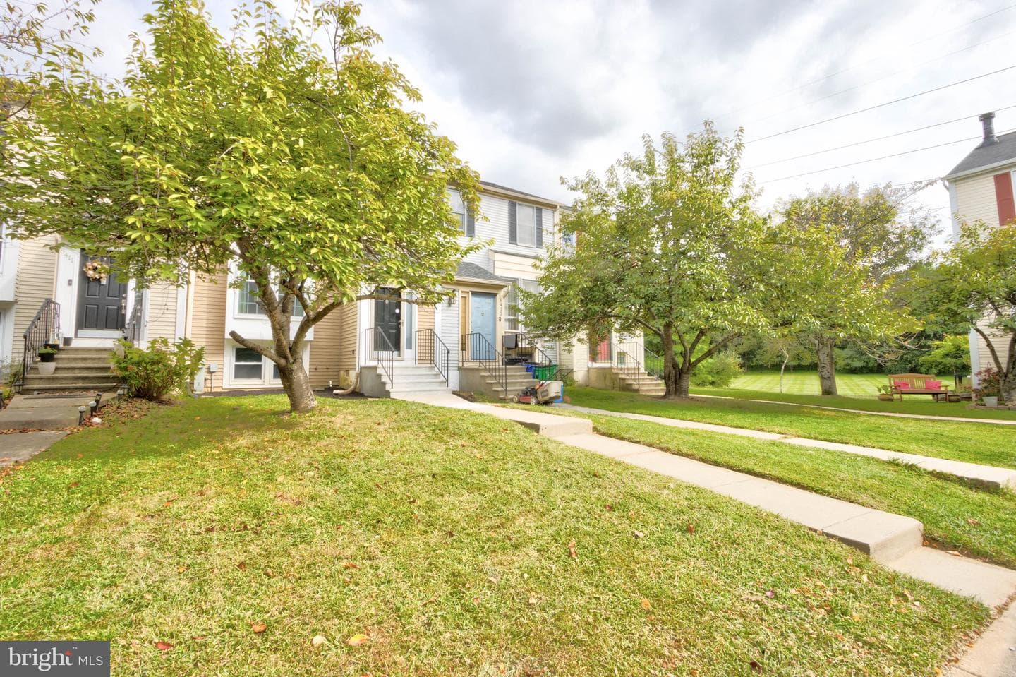 6413 Autumn Gold Court photo 3