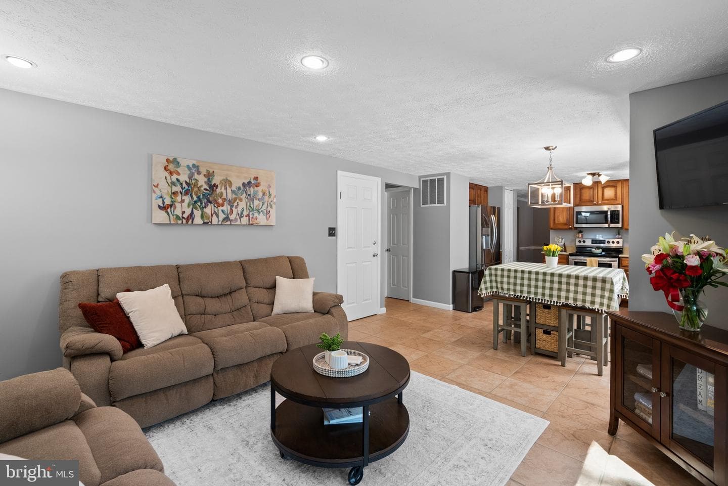 7901 Savage Guilford Road photo 16