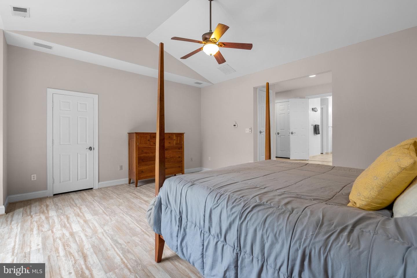 6046 Red Clover Lane photo 23