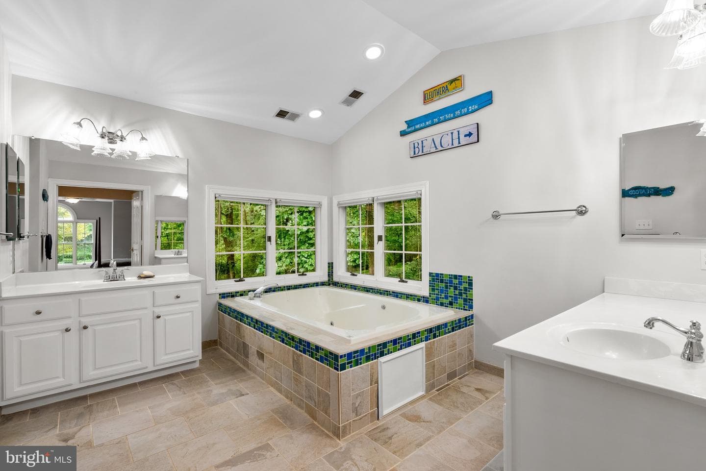 6046 Red Clover Lane photo 24