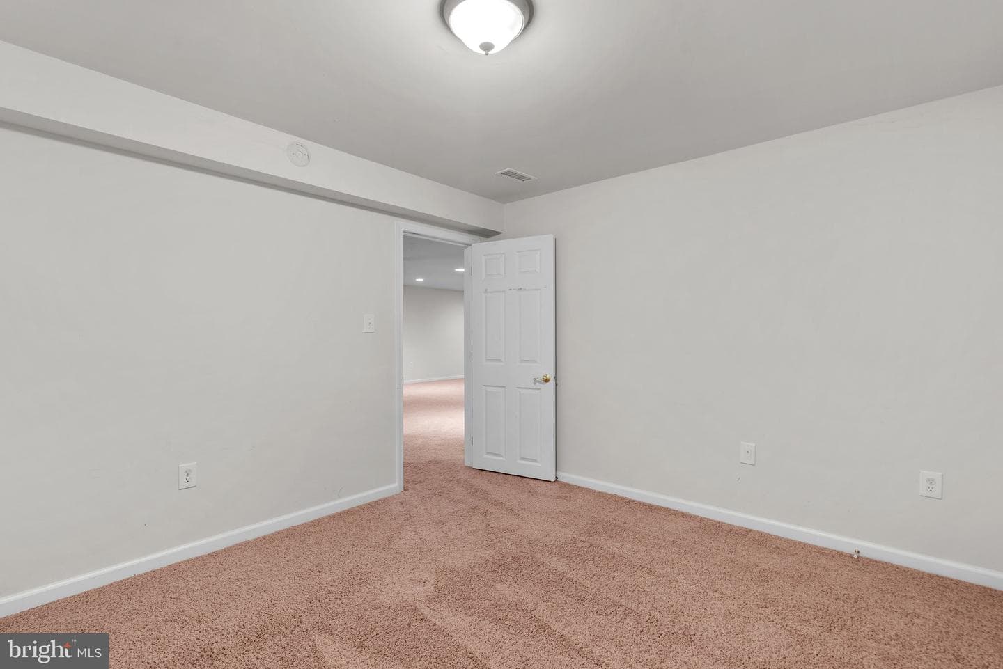 6046 Red Clover Lane photo 45