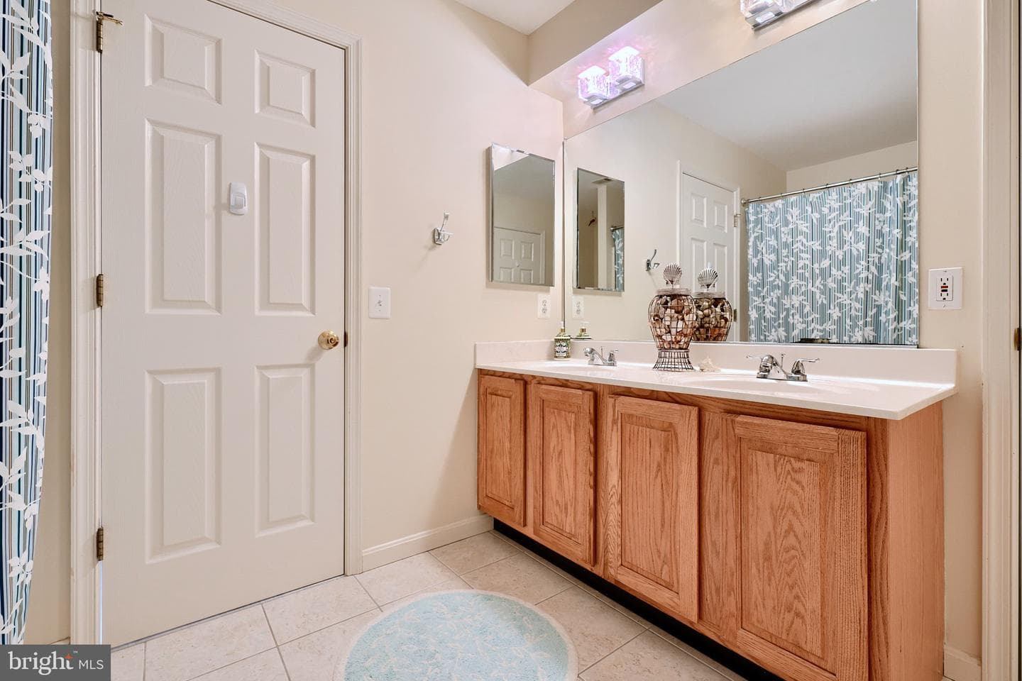 8313 Governor Kent Terrace photo 47
