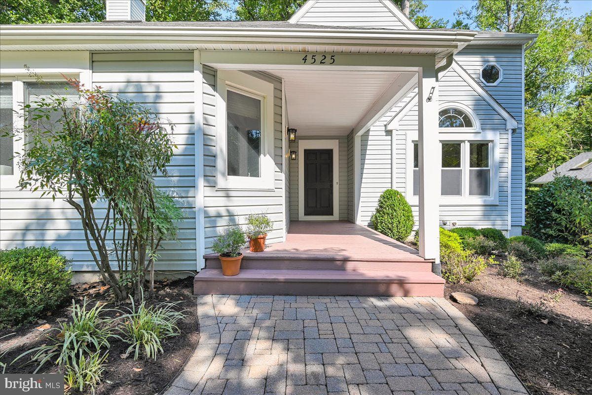 4525 Hemlock Cone Way photo 8