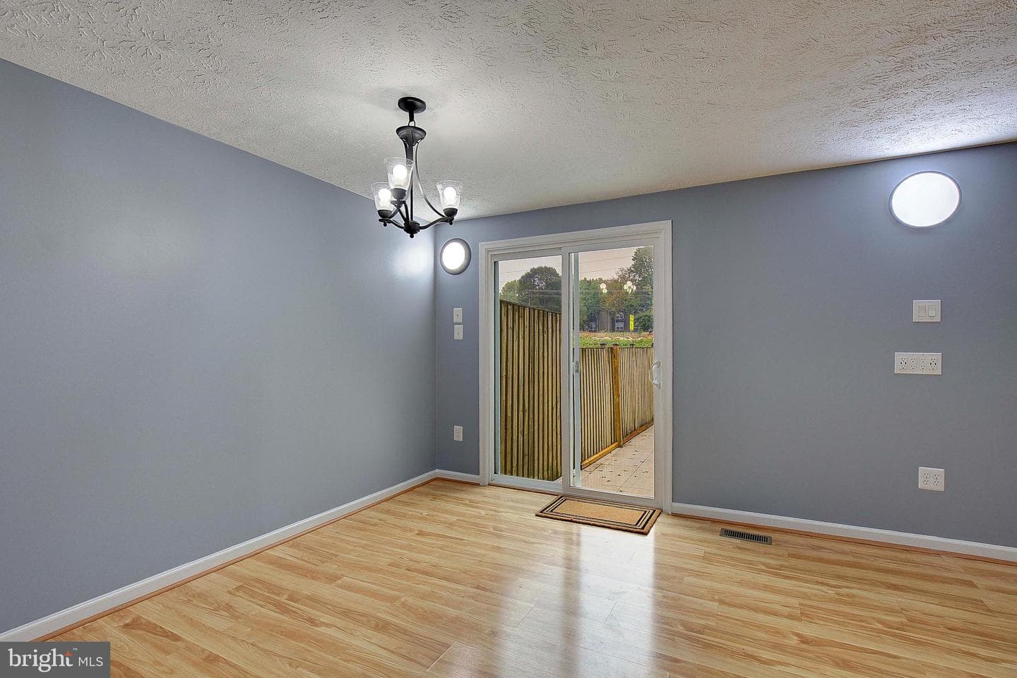 7520 Rain Flower Way photo 10