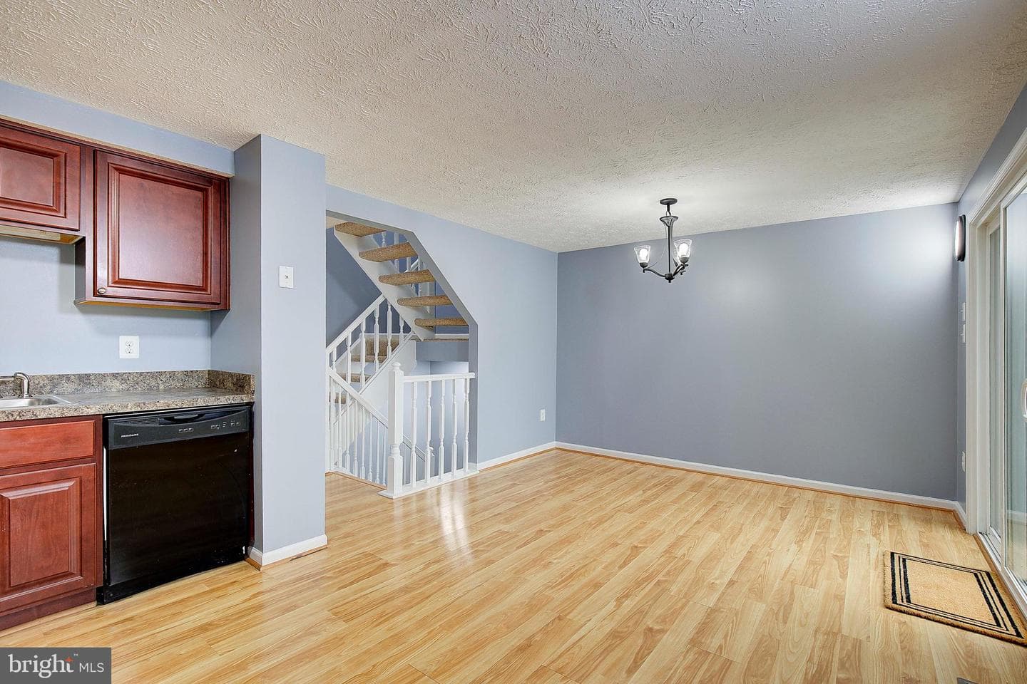 7520 Rain Flower Way photo 17