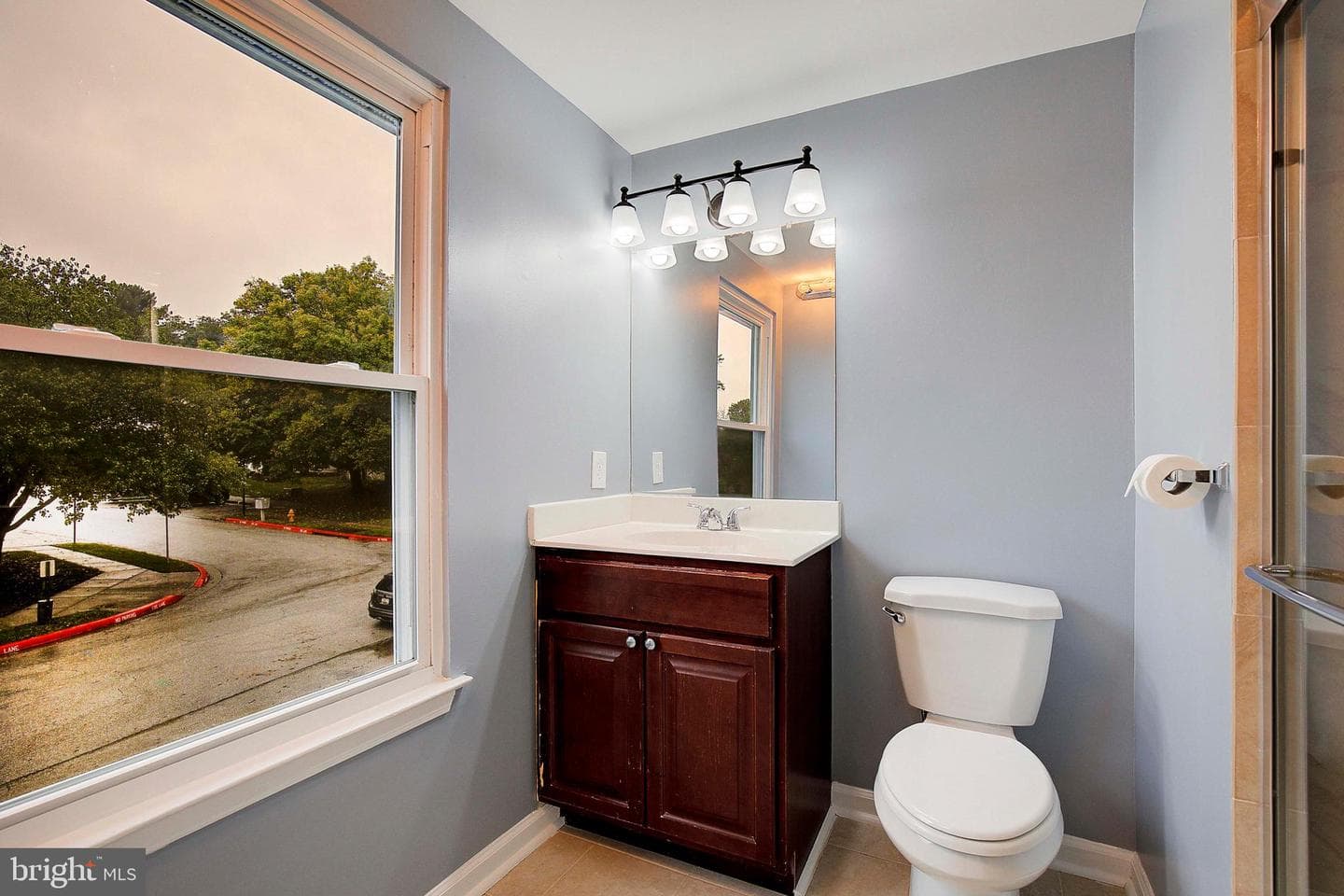 7520 Rain Flower Way photo 29