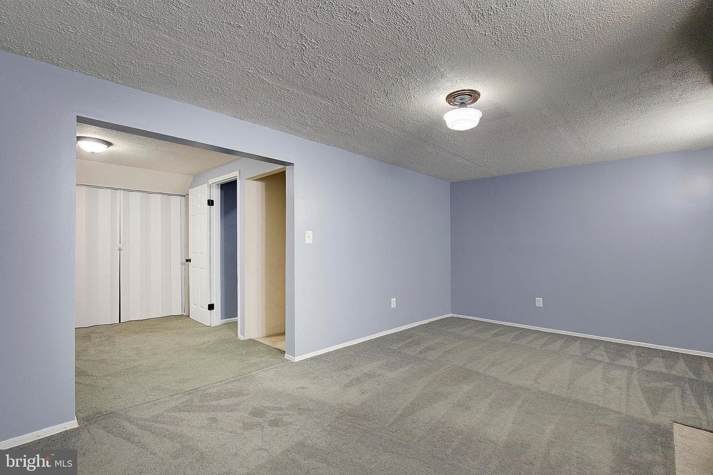 7520 Rain Flower Way photo 34