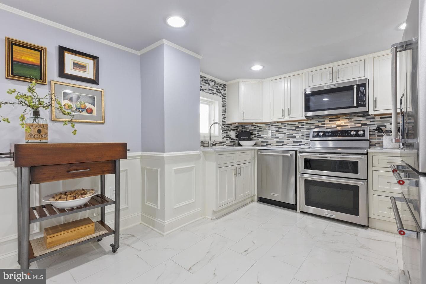 8386 Court Avenue photo 10
