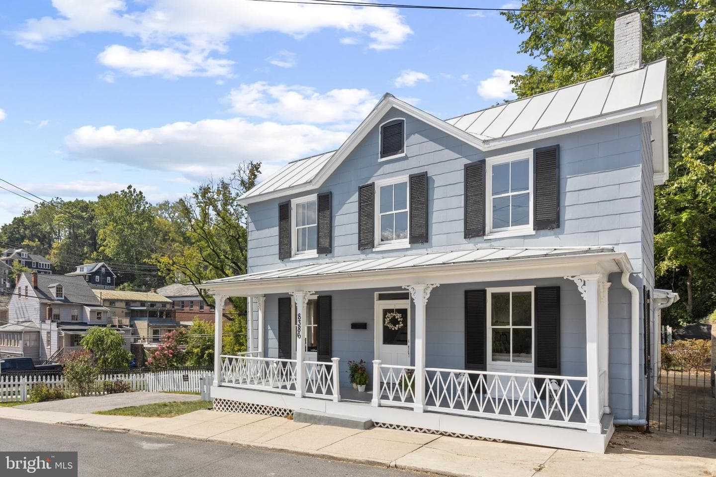 8386 Court Avenue photo 2
