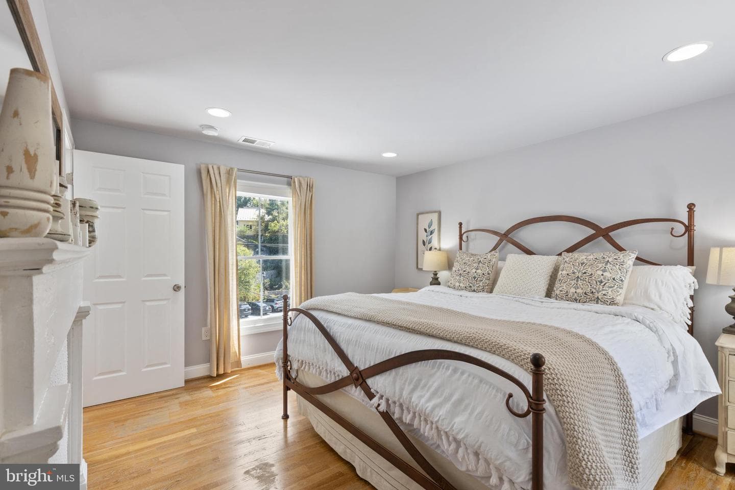 8386 Court Avenue photo 22