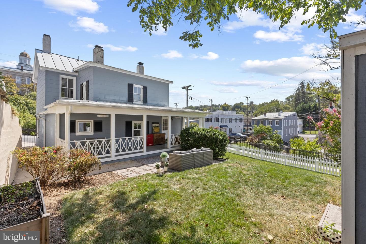 8386 Court Avenue photo 35