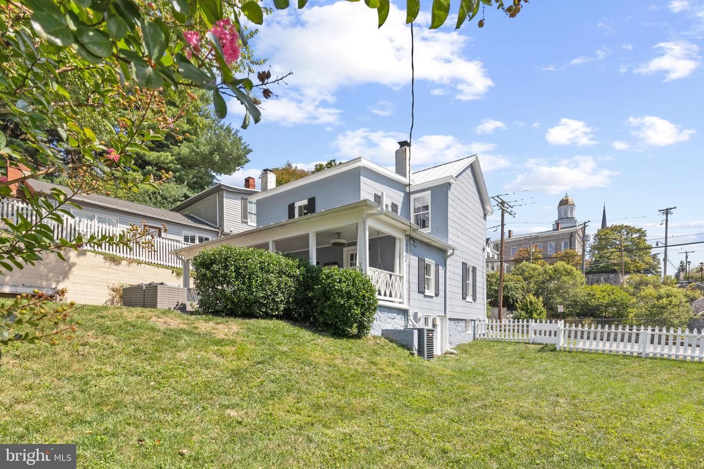 8386 Court Avenue photo 36