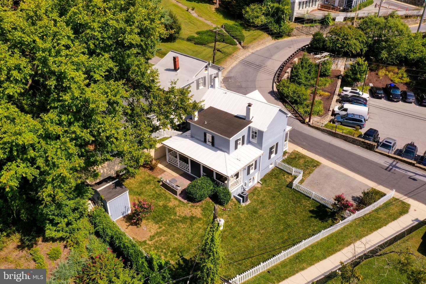 8386 Court Avenue photo 41