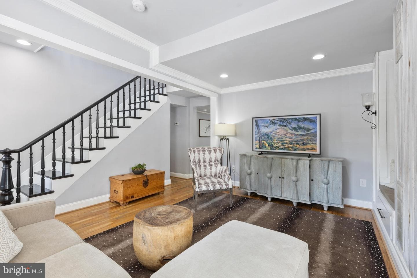 8386 Court Avenue photo 6