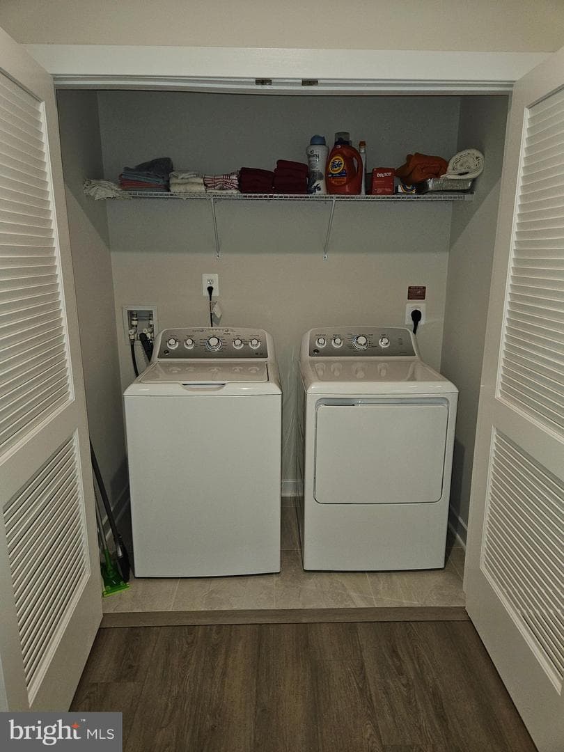 10401 Resort Road #E photo 22