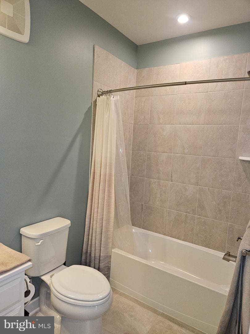 10401 Resort Road #E photo 27