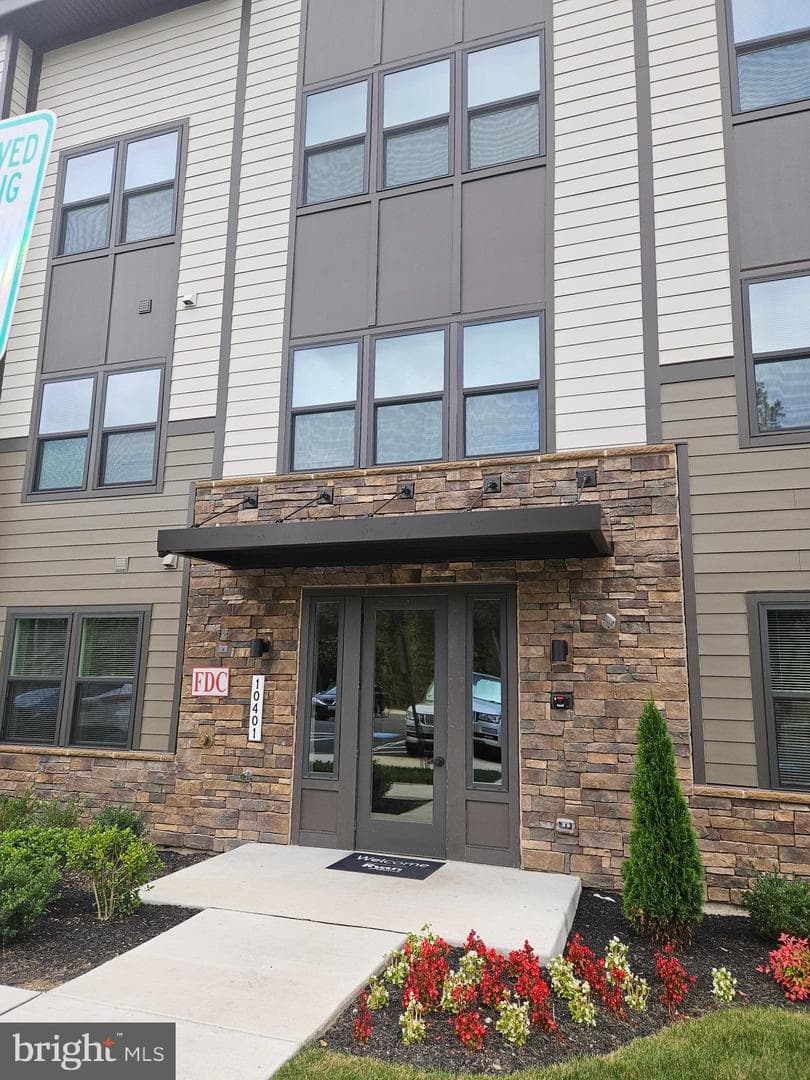 10401 Resort Road #E photo 3