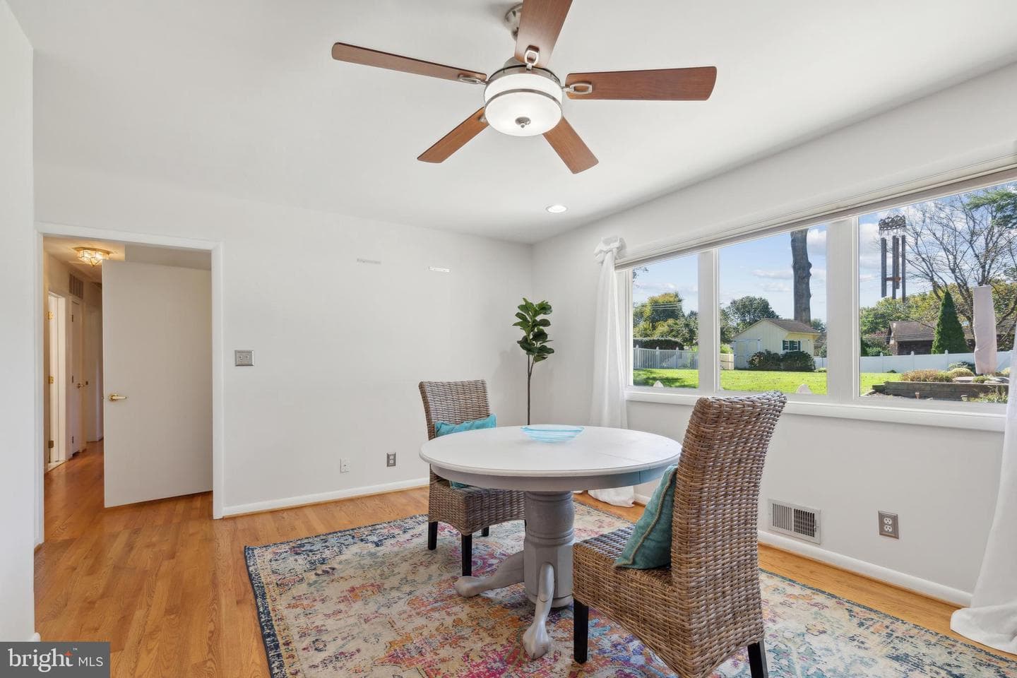 9409 Diamondback Drive photo 15