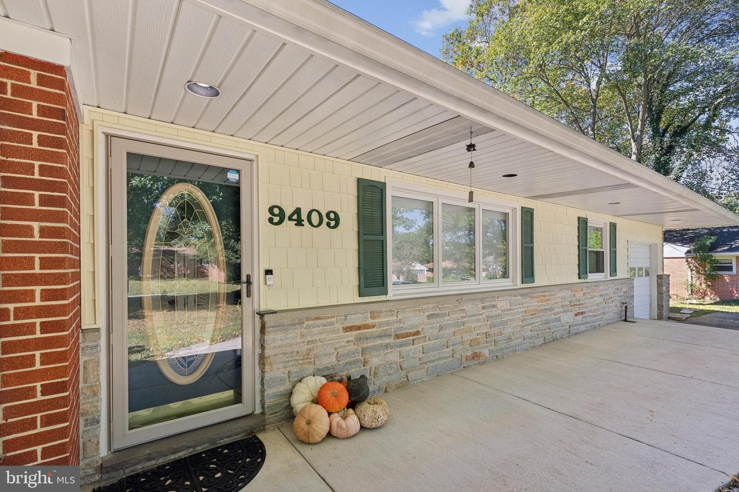 9409 Diamondback Drive photo 4