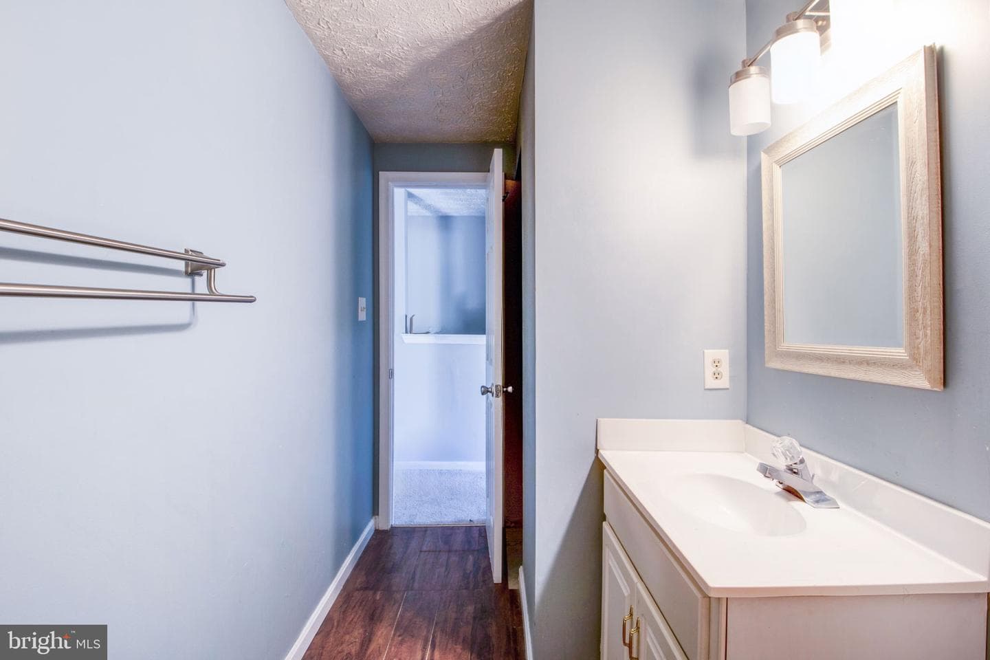7208 Procopio Circle photo 31