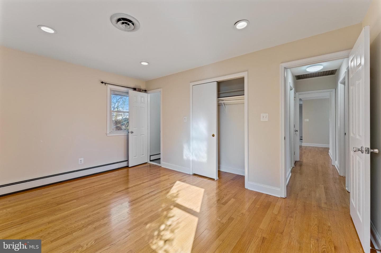 4614 Doncaster Drive photo 16