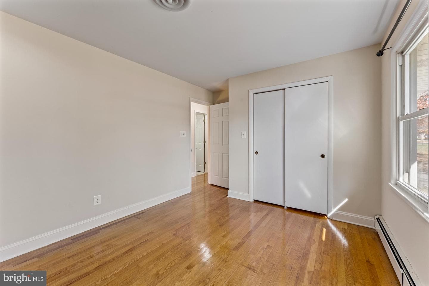 4614 Doncaster Drive photo 24
