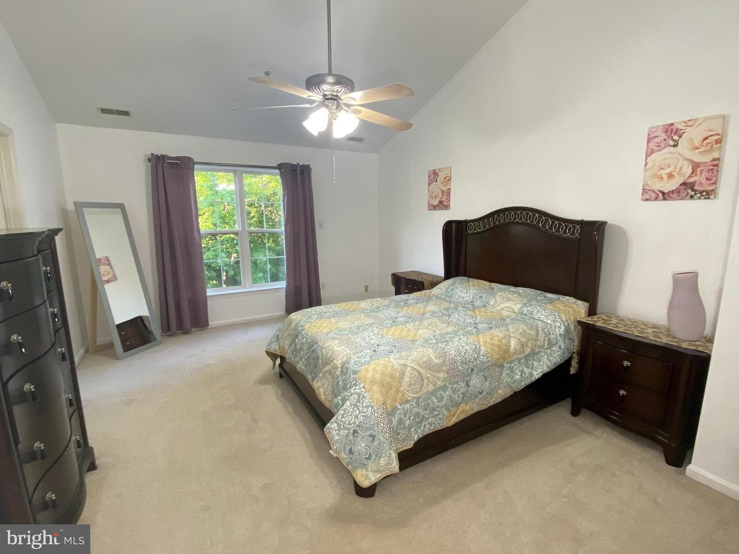 5752 Goldfinch Court photo 25