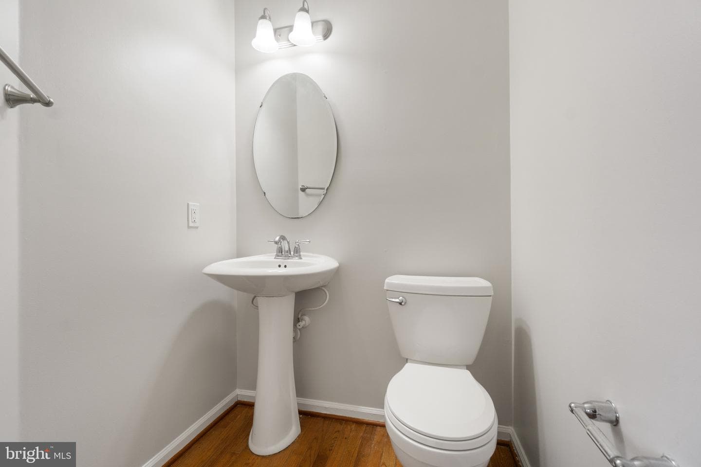 7062 Holly Springs Lane #202 photo 11