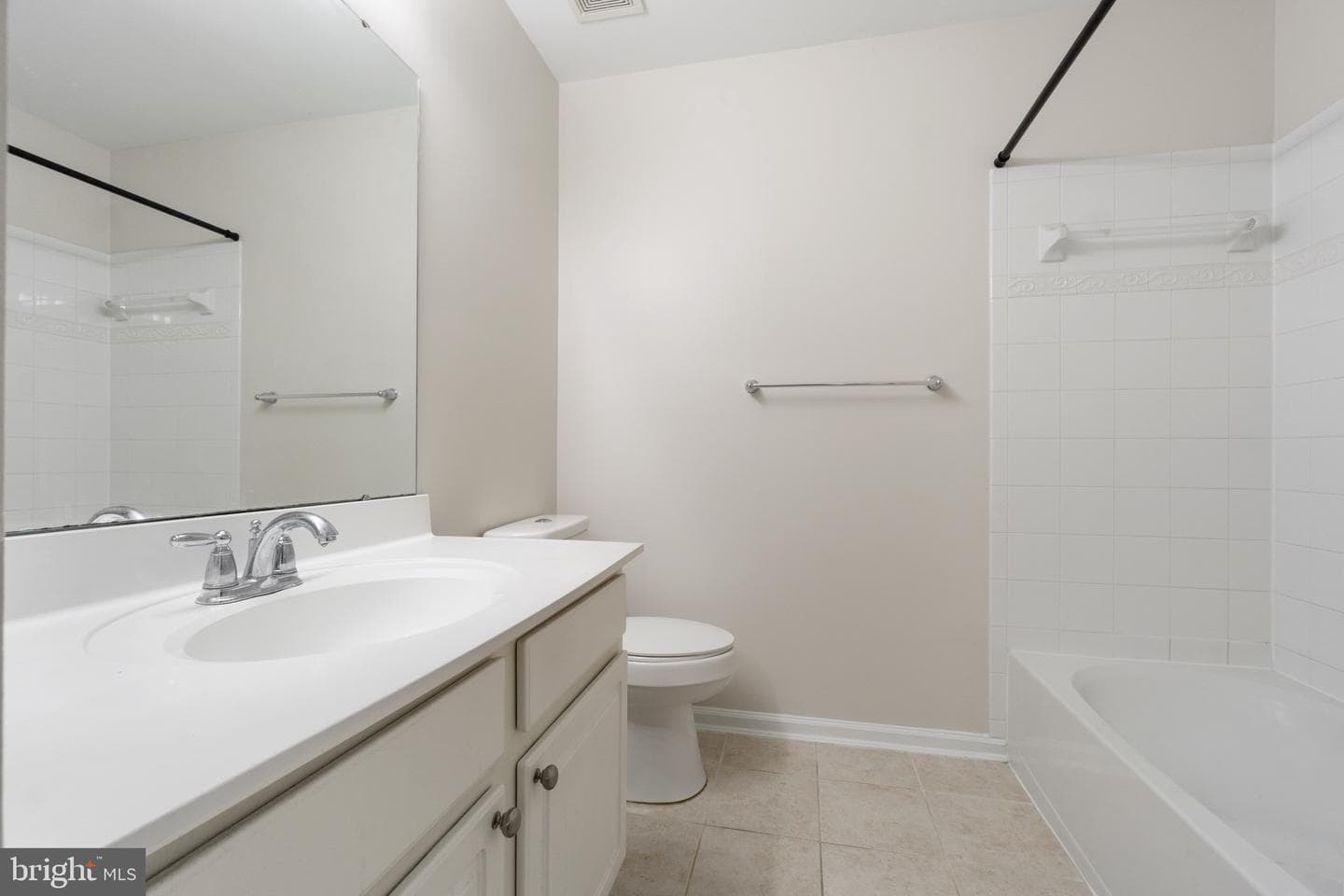7062 Holly Springs Lane #202 photo 18