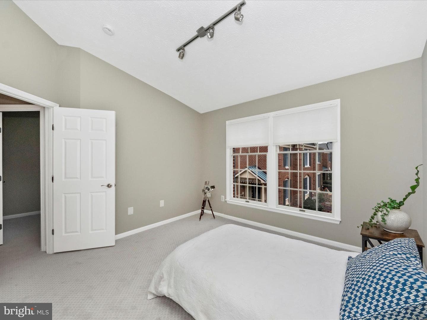 5055 Southern Star Terrace photo 27