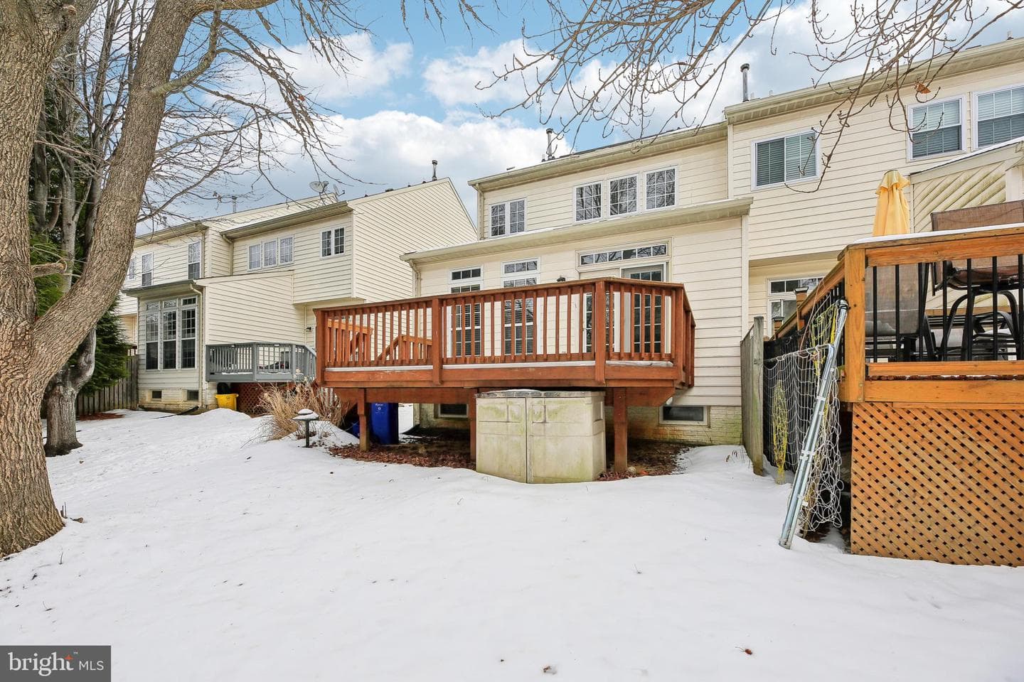 2208 Barnet Court photo 35