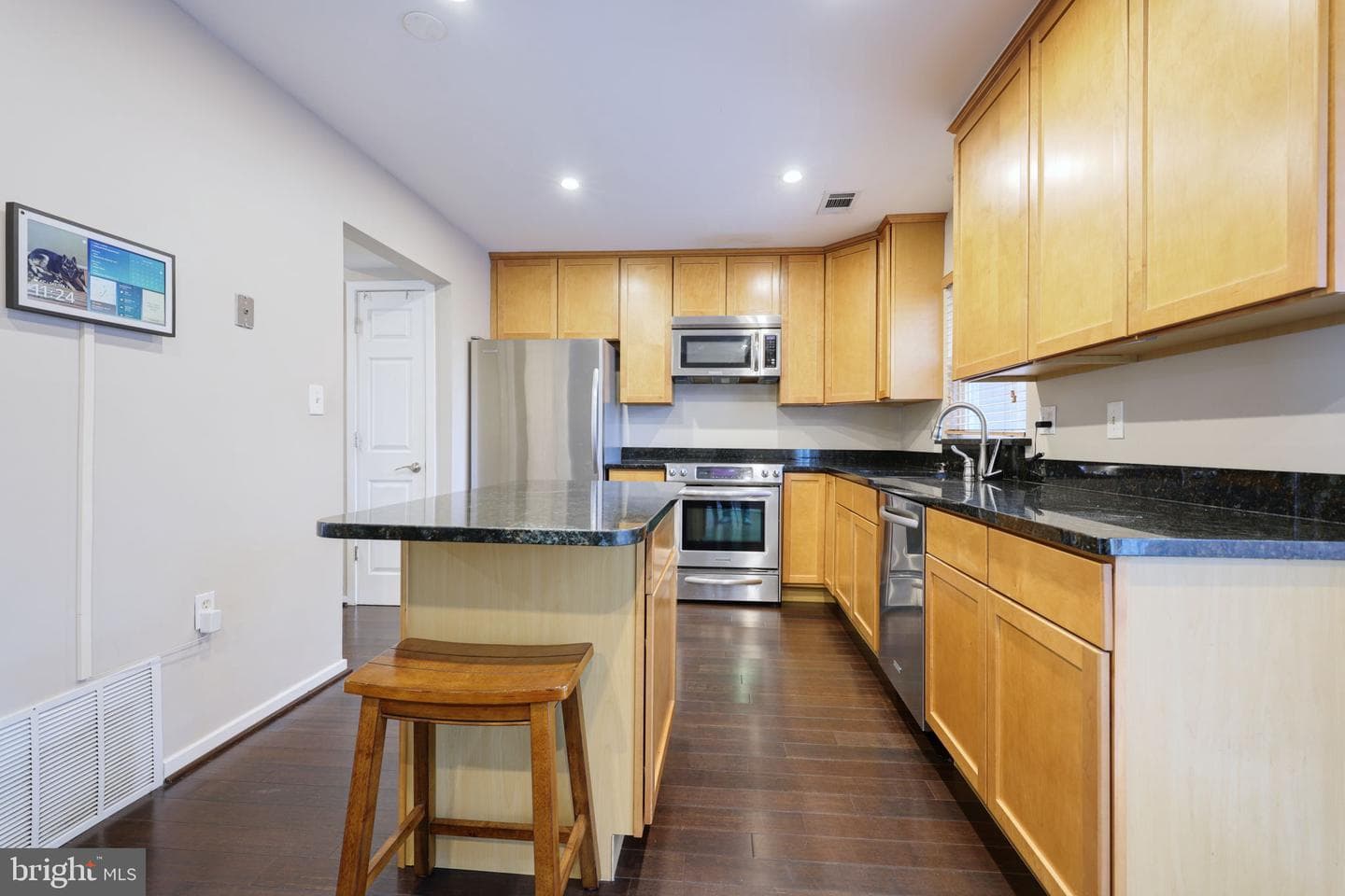 10366 May Wind Court photo 3