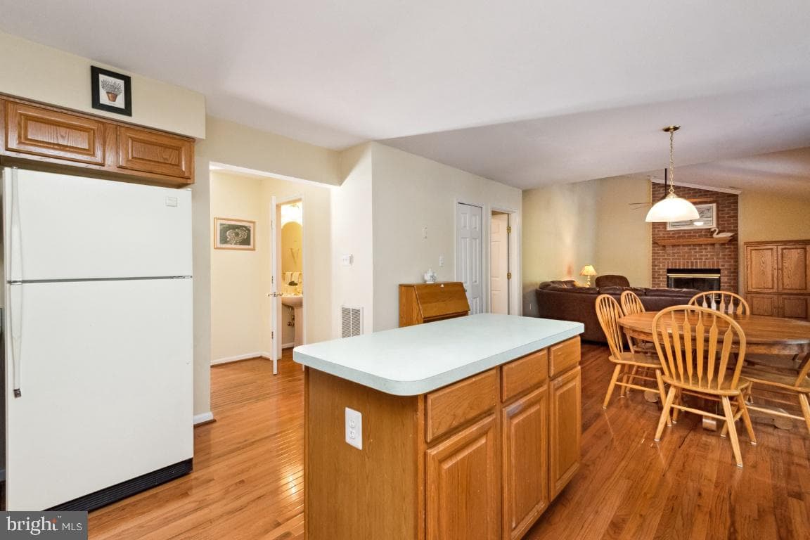 11017 Scotts Landing Road photo 11