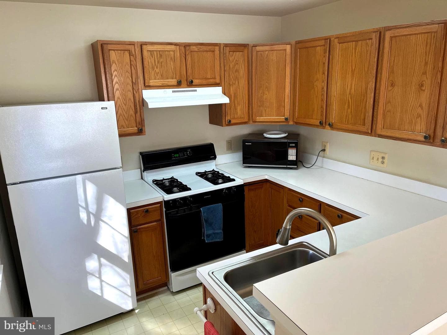 9151 Gracious End Court #103 photo 5
