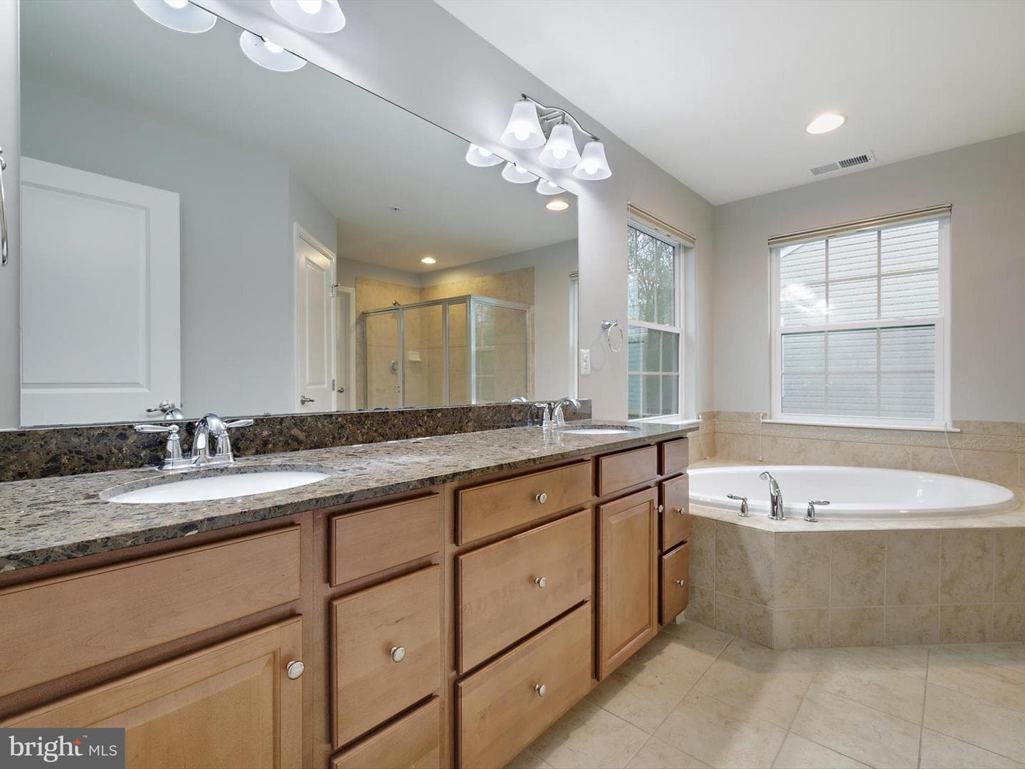 5007 Windpower Way photo 24