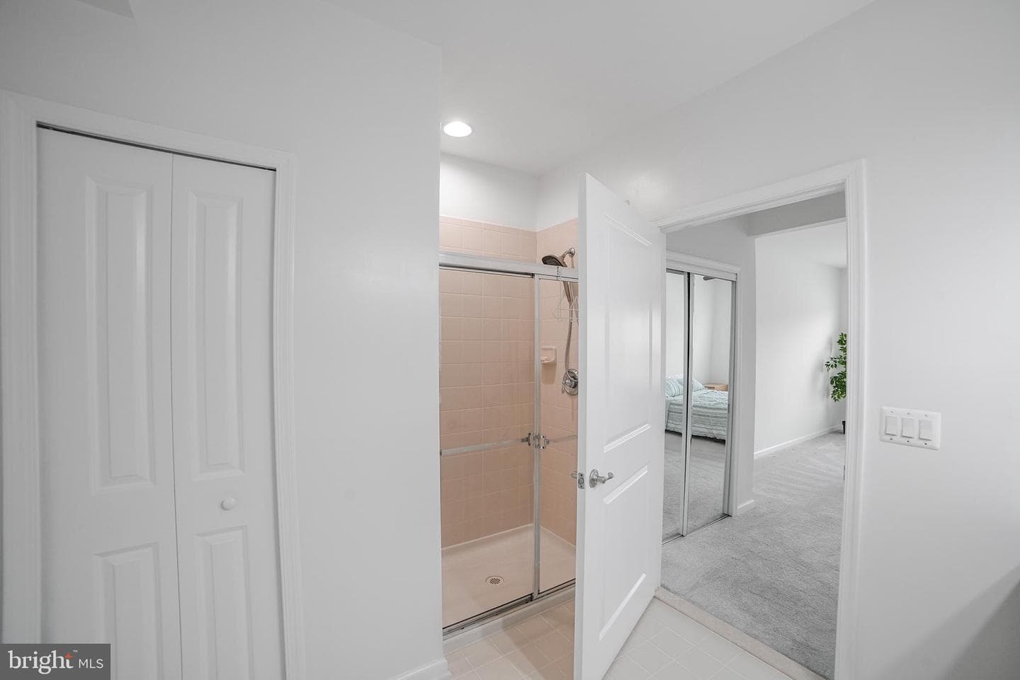 8490 Ice Crystal Drive #f photo 18