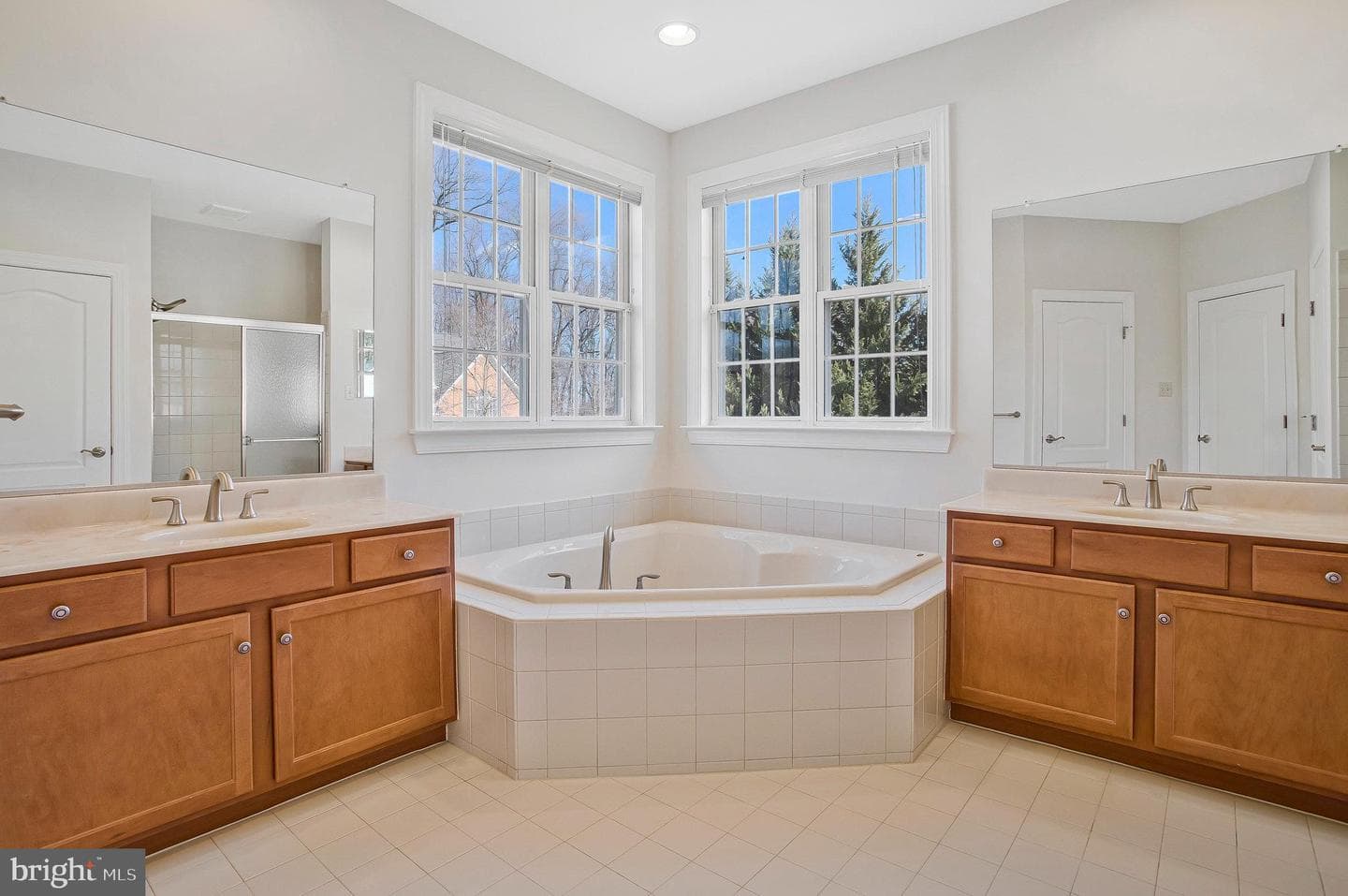 10502 Hickory Glen Drive photo 25