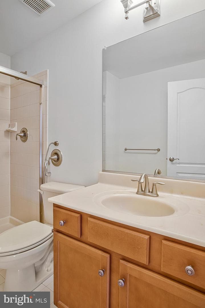 10502 Hickory Glen Drive photo 9